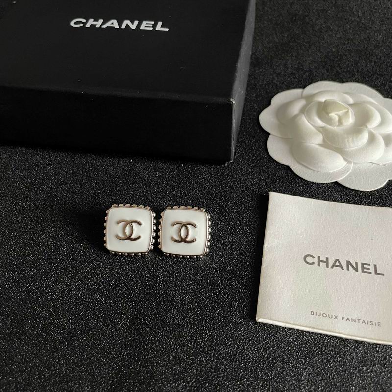 Chanel Earring 07yxs350